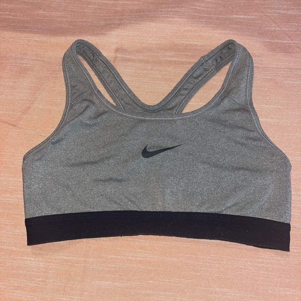 NIKE Grey Sports Bra